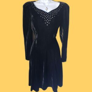 Black Vintage Velvet Dress with Rhinestones